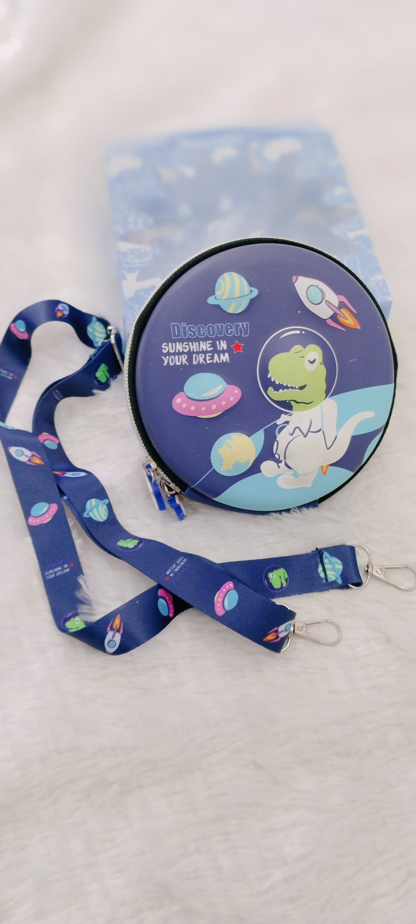 Round Sling Bag