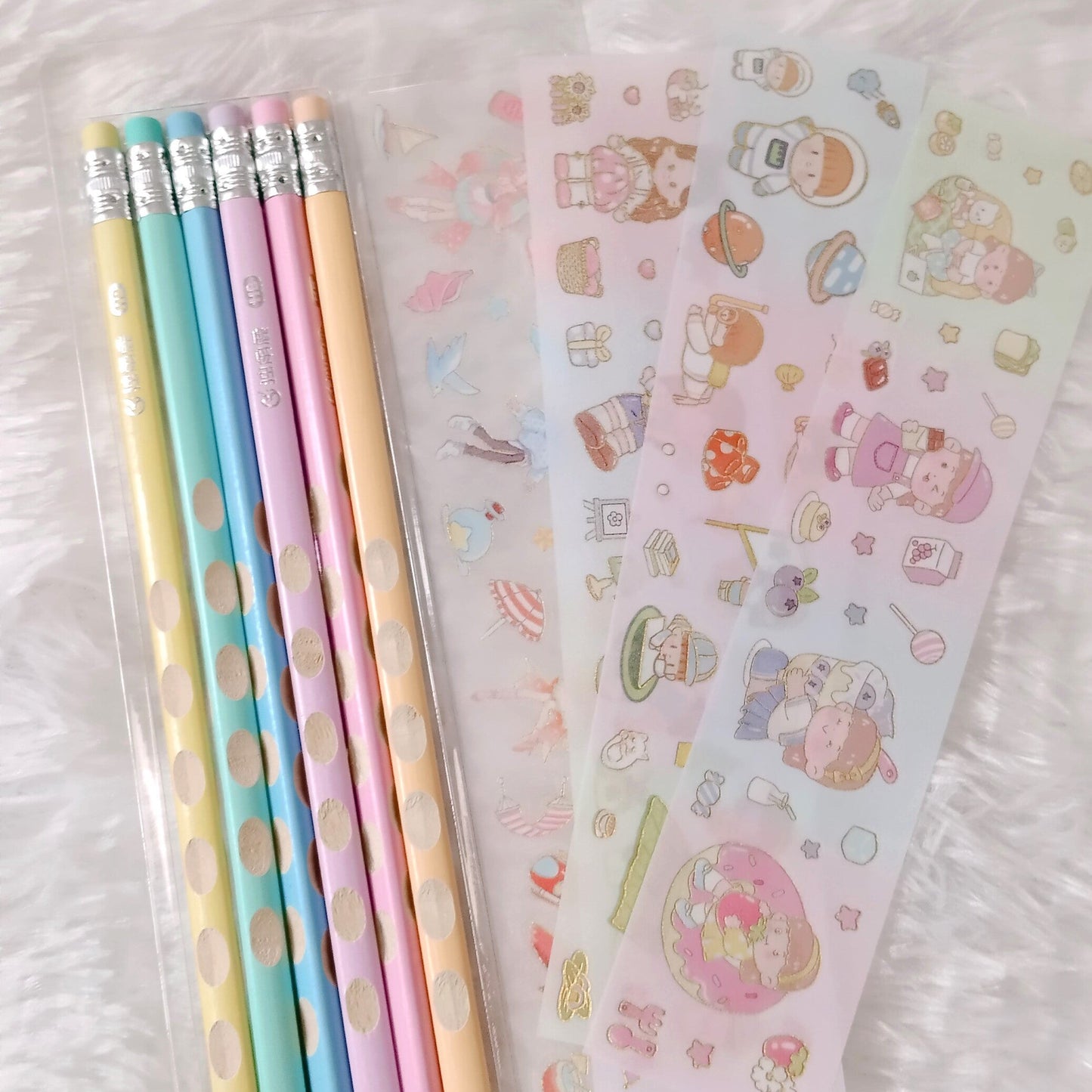 Kawaii Pastel Sticker Pencil set